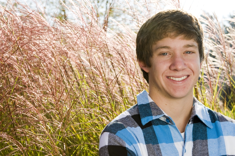 Senior Pictures - Outdoor Head Shot - Tall Grass